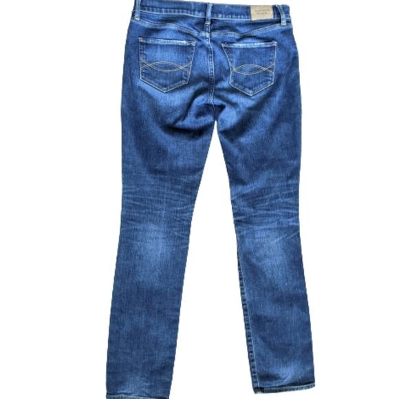 A&F Erin Perfect Stretch Jeans 2R - Picture 5 of 9